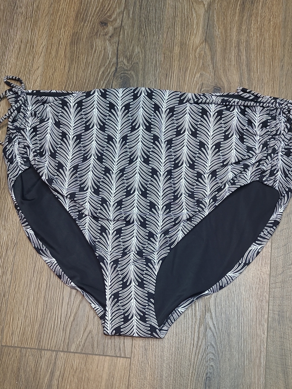 Calia NWT Black & White Leaf Print Adjustable Rise Bikini Bottoms 1X